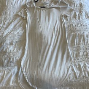 Urban Heritage White T-shirt dress